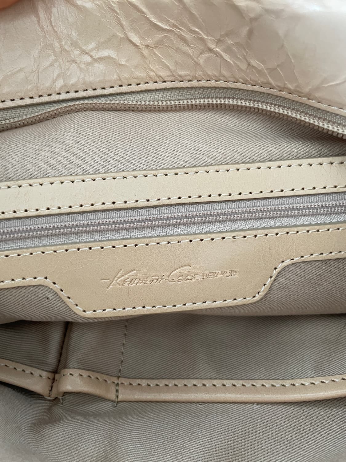 케네스 콜 뉴욕(Kenneth Cole New York) 레더 토트백 상품이미지8