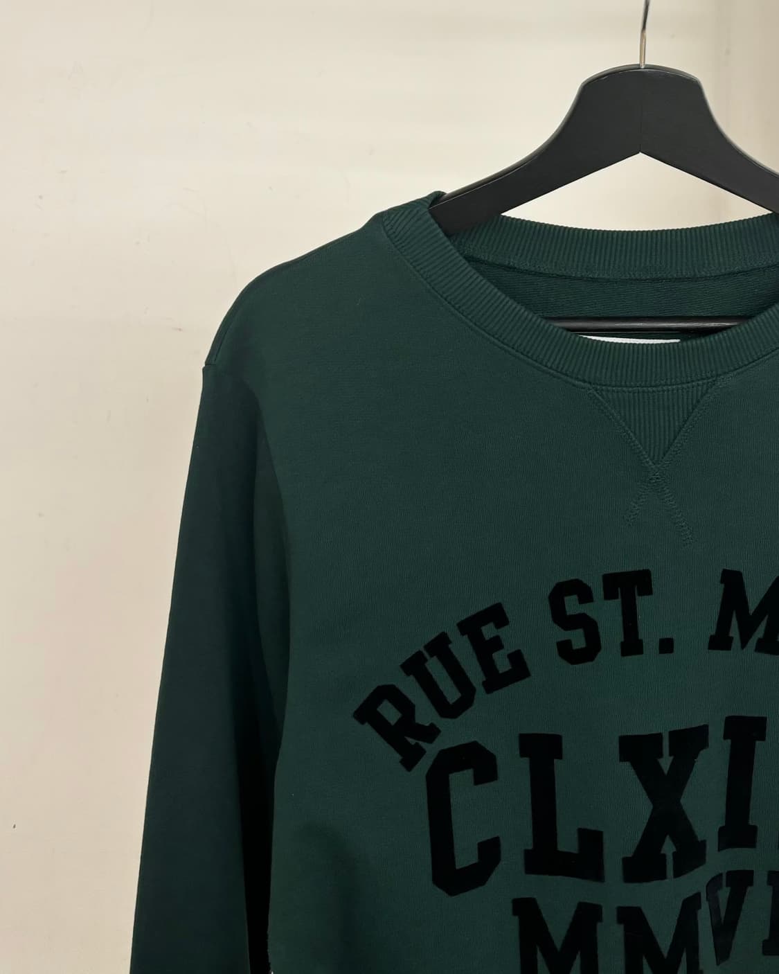 엠엠식스 딥그린 트임 벨벳 리본 스웻 셔츠 상품이미지3