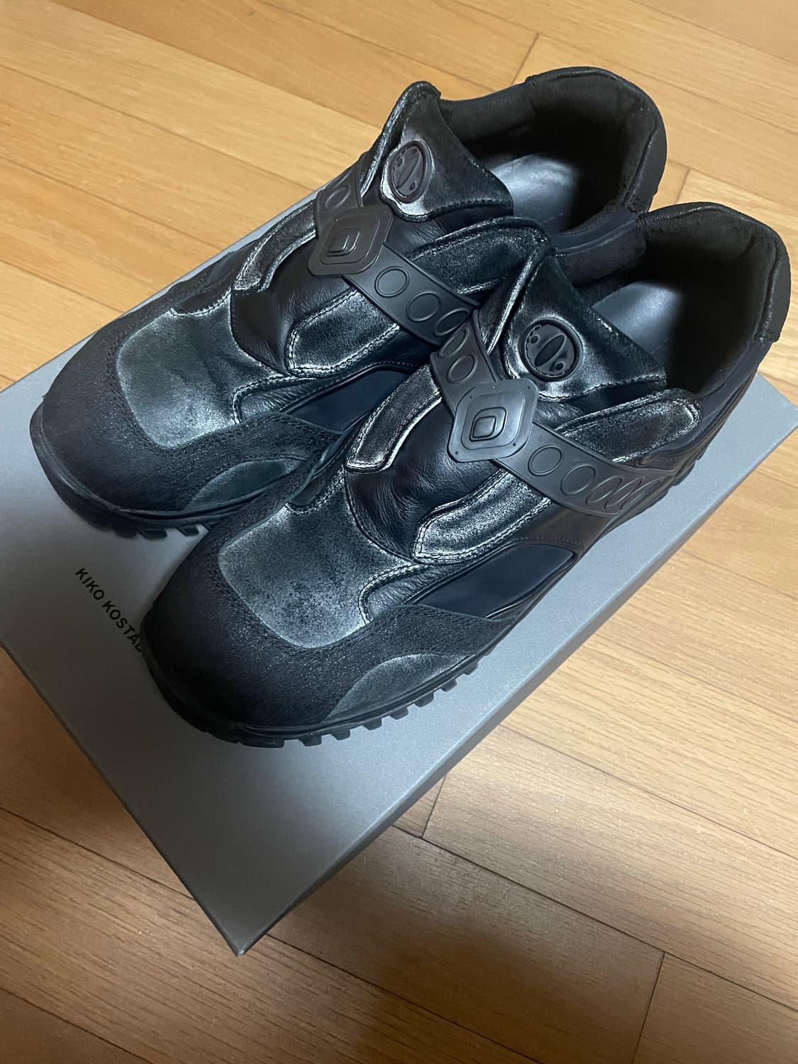 42) 키코코스타디노브 안타라스 슈즈 블랙 상품이미지3