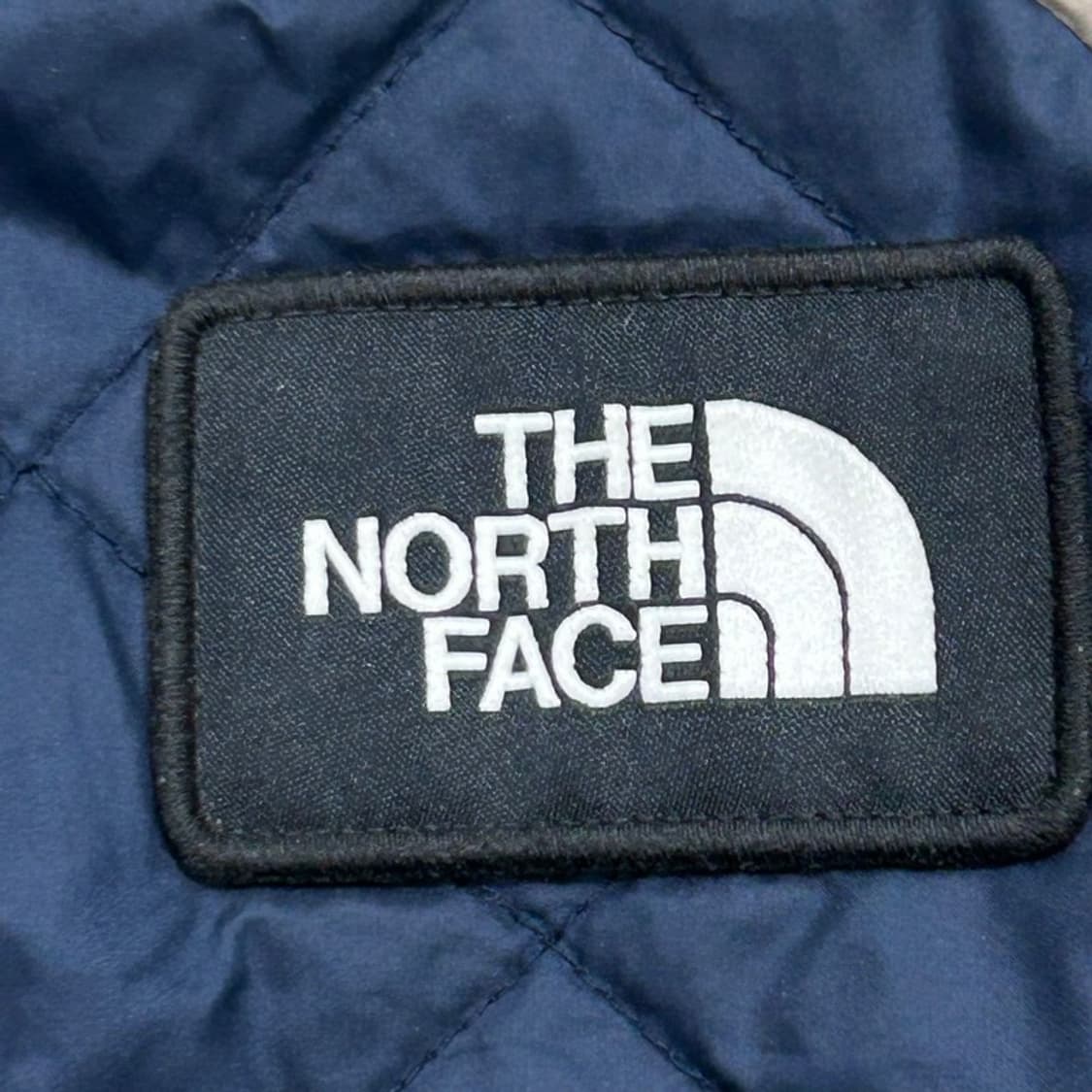 노스페이스 리버시블 퀄팅 자켓 상품이미지2