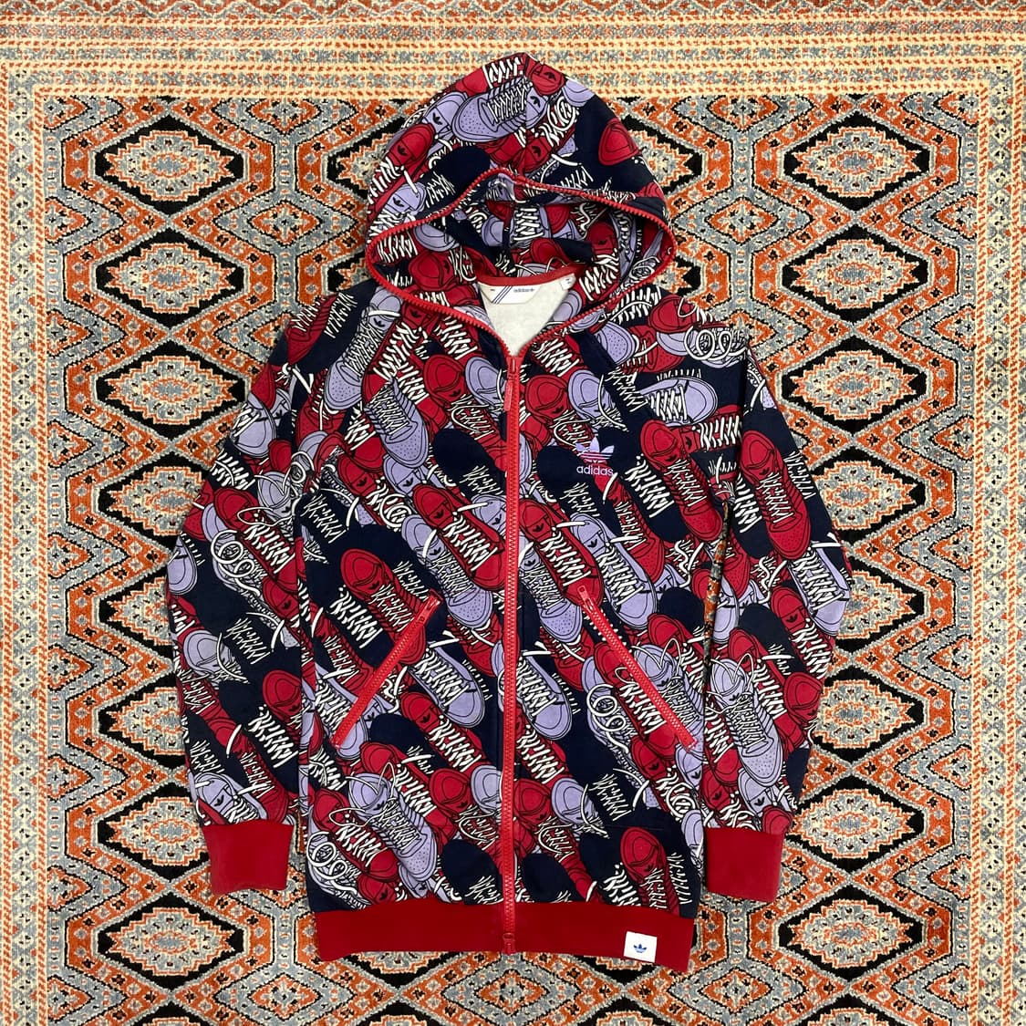 아디다스 오리지날 스니커즈홀프린팅 레드 기모 후드집업 여성90 상품이미지1