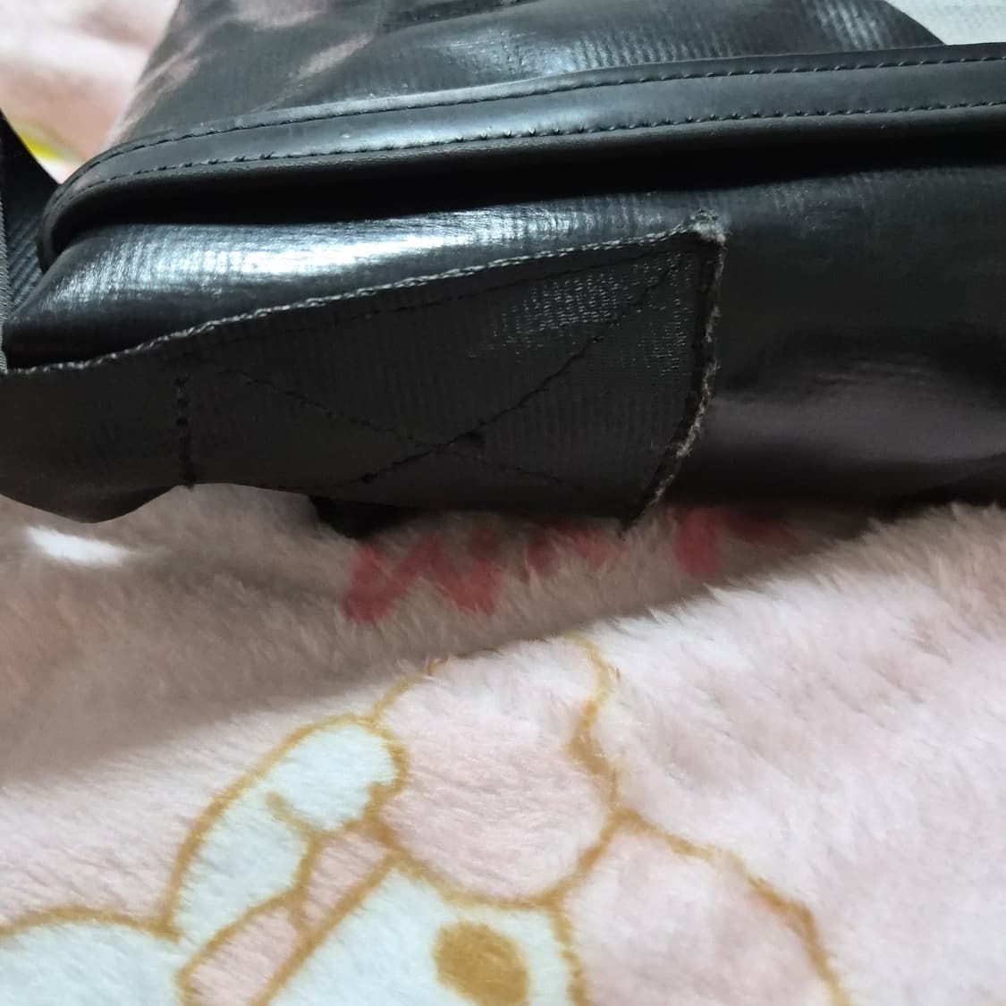 프라이탁 라씨 블랙 화이트 검흰 상품이미지7