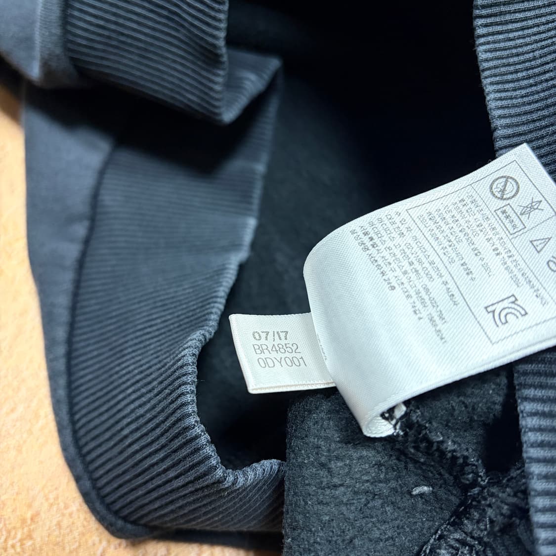 아디다스 빅로고 기모 후드티 상품이미지4