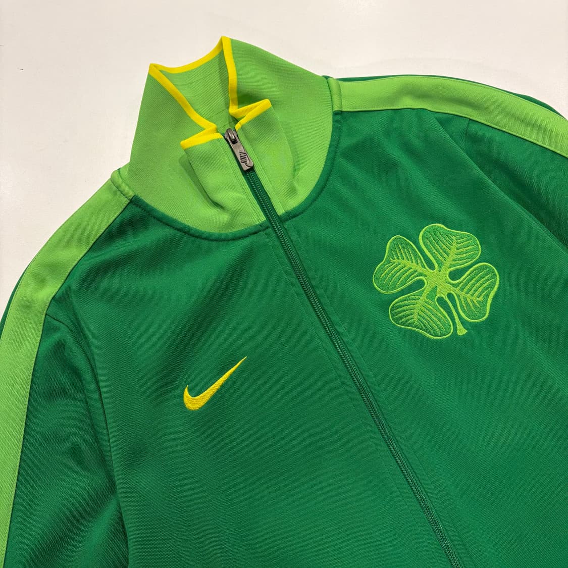 [M] 10s 나이키 셀틱 클로버 그린 트랙 자켓 B603 상품이미지3