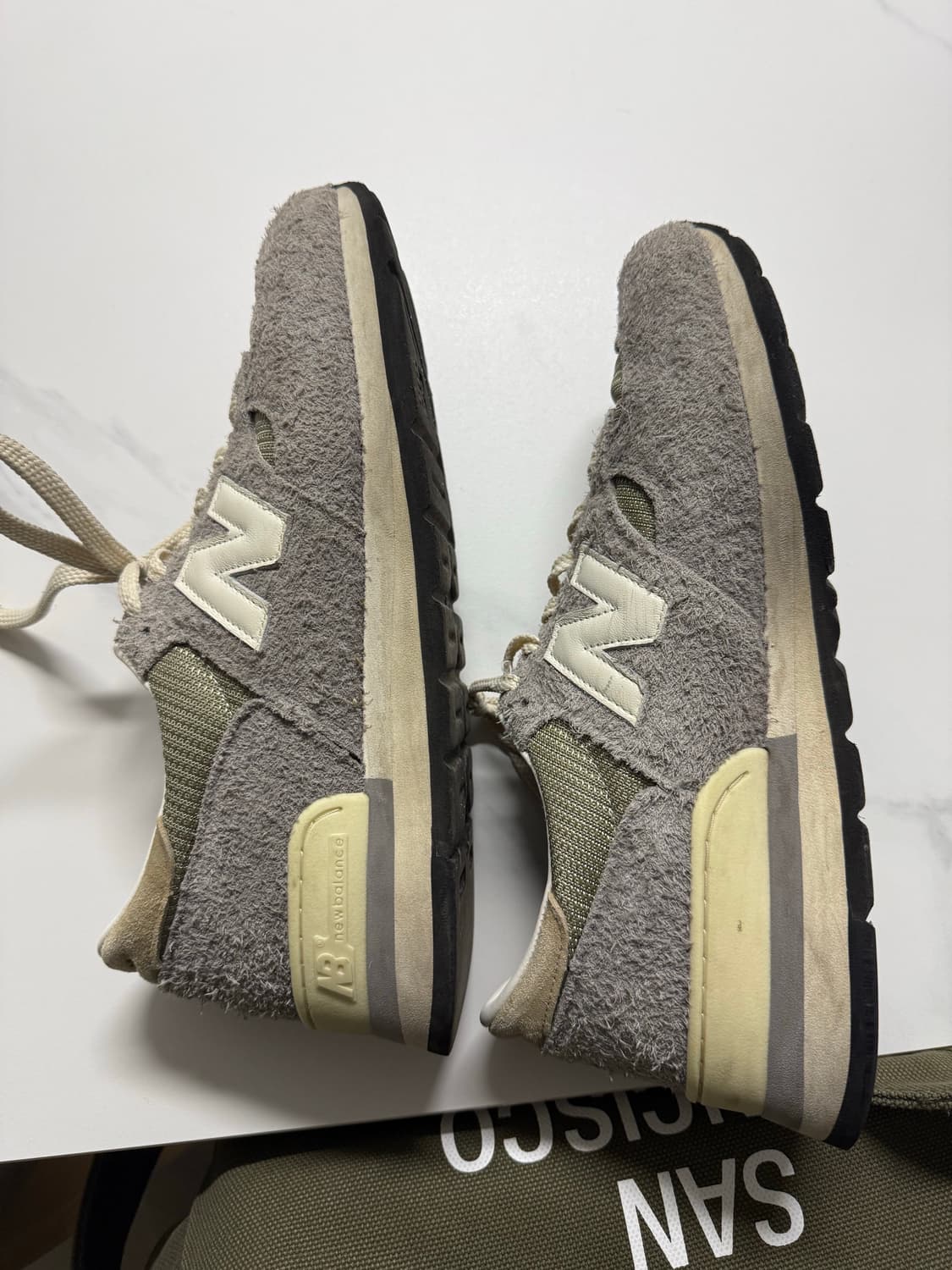 [285] 뉴발란스 M990TA1 마블헤드 테디산티스 상품이미지5