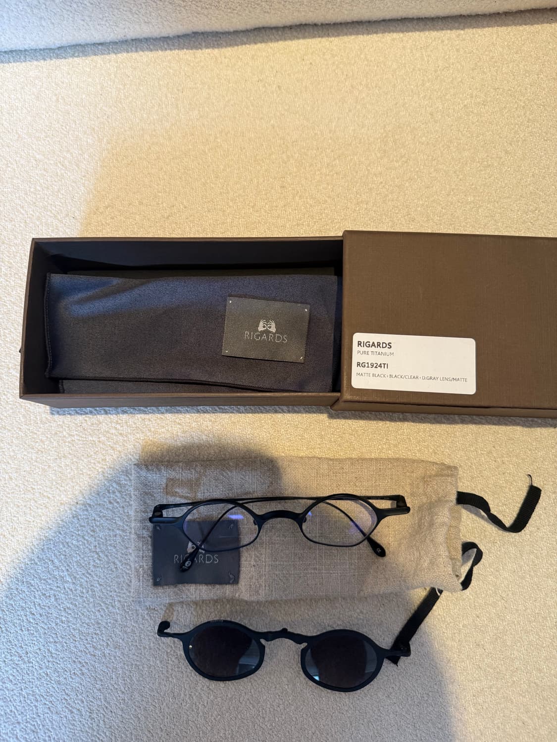 리가드즈 10주년 블랙 티타늄 안경 상품이미지5