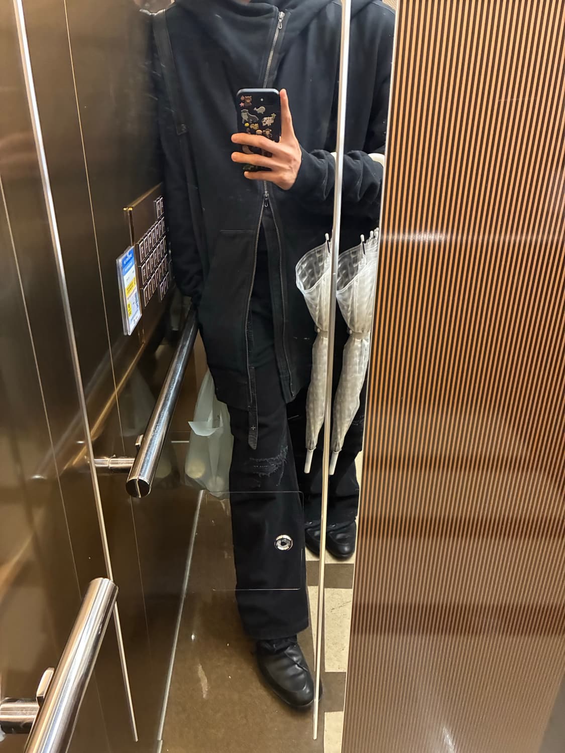 율리우스 20fw 사선 코팅 롱 후드집업 3 상품이미지2