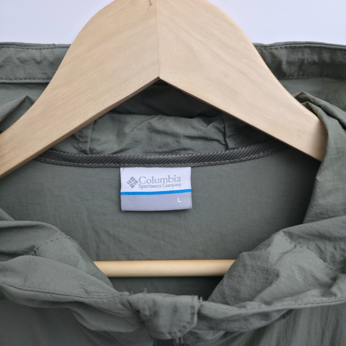 [L] 컬럼비아 경량 바람막이 카키 상품이미지5