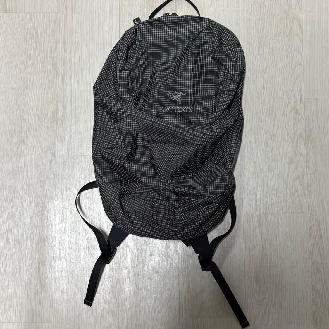 아크테릭스 컨실 15 백팩 블랙 상품이미지4