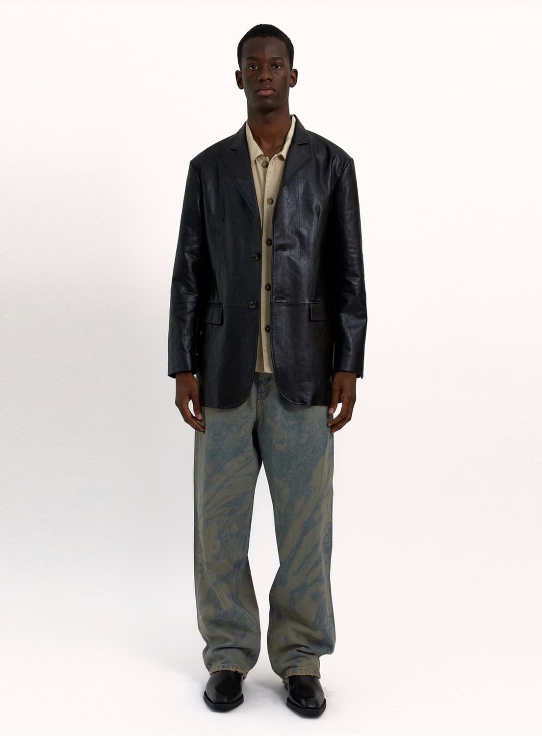 [L] 2버튼 싱글 레더 블레이저 상품이미지4