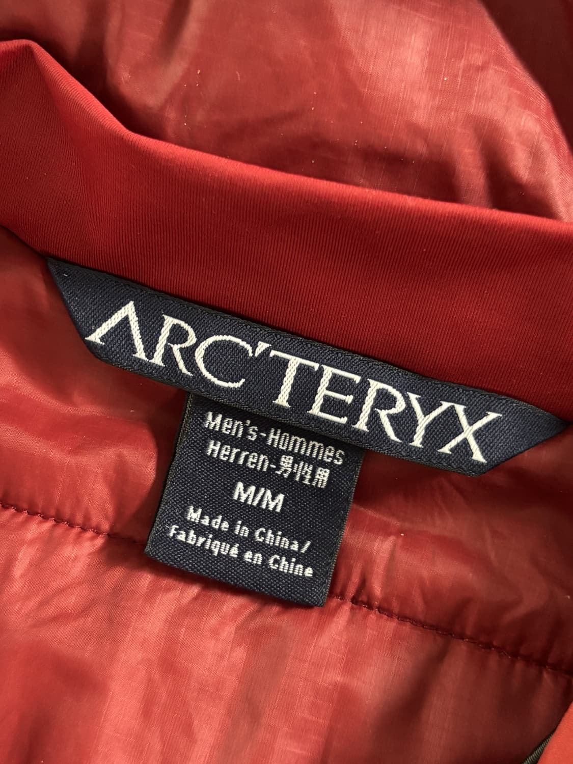 Arcteryx 아크테릭스 버건디 윈드스토퍼 후드 자켓 상품이미지10