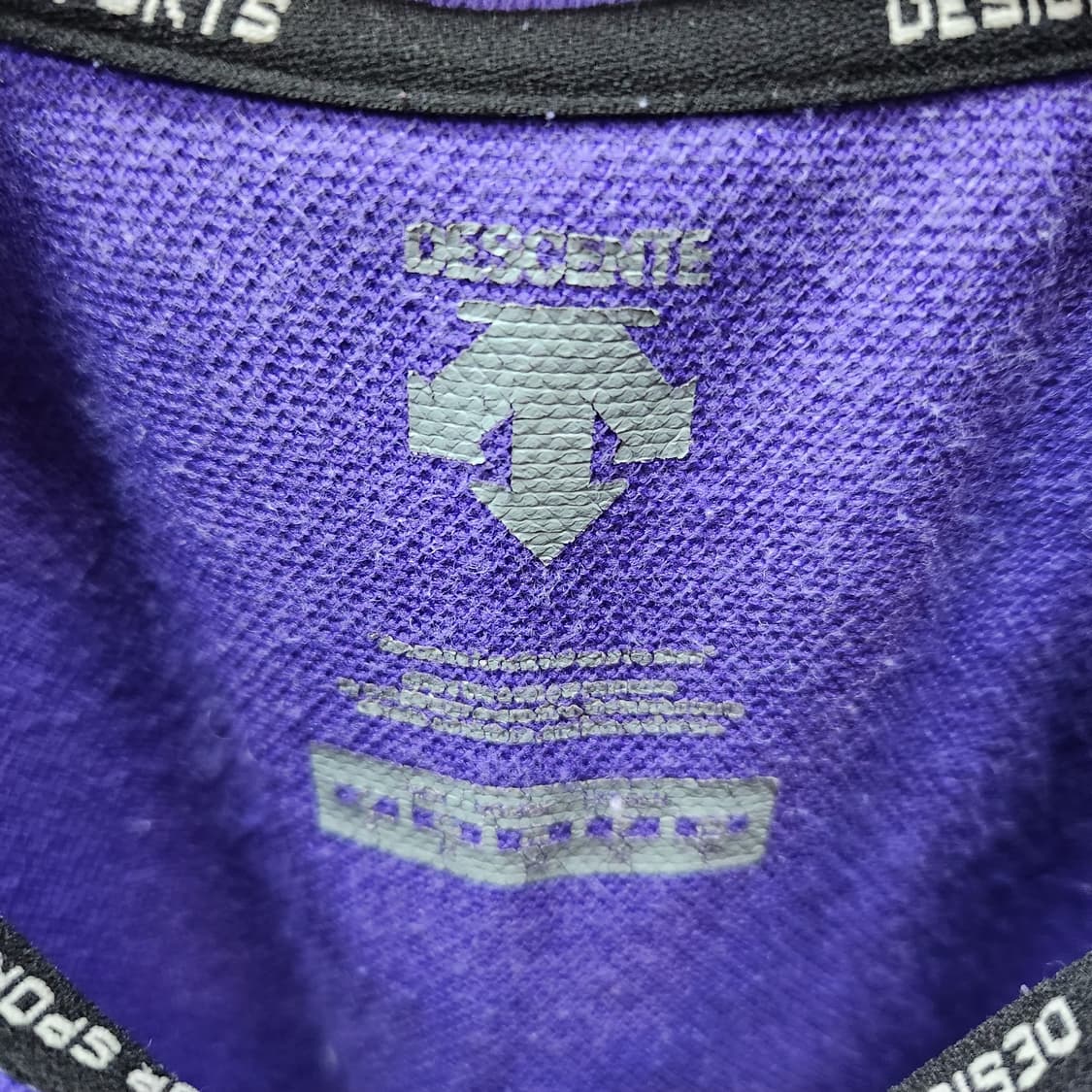 데상트 로고자수 반팔카라 105(L) 상품이미지5