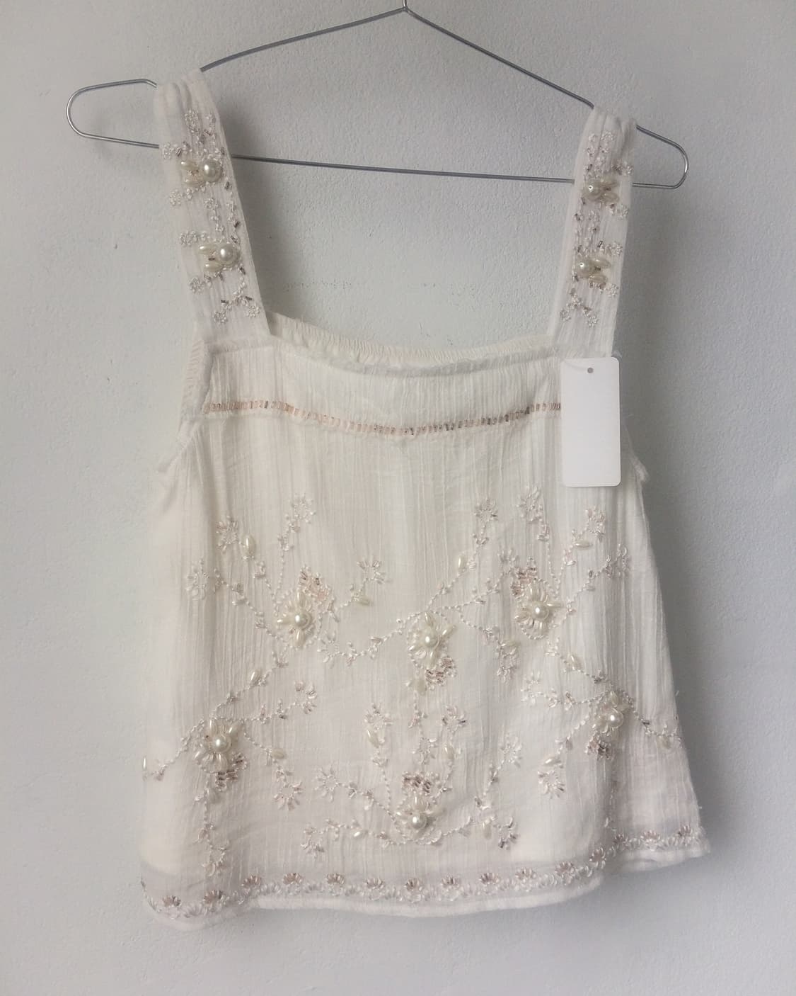 Beads embroidery  point sleeveless 상품이미지3