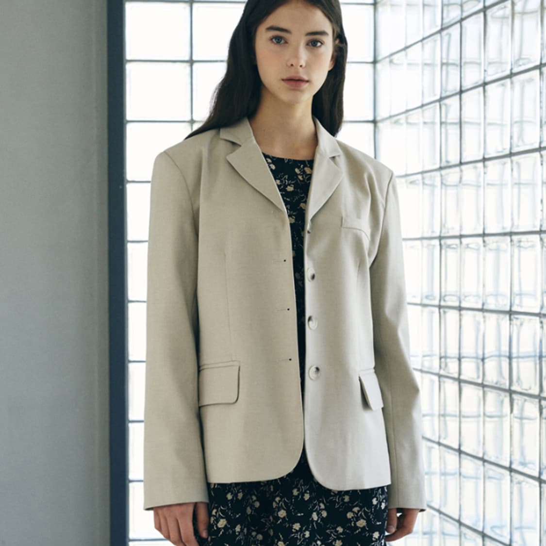 어다울(ADAUL) 모던 심플 자켓 55-66 새상품  상품이미지2