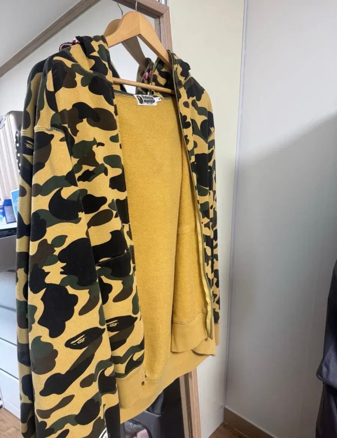 베이프 샤크후드 황계 XL 상품이미지2