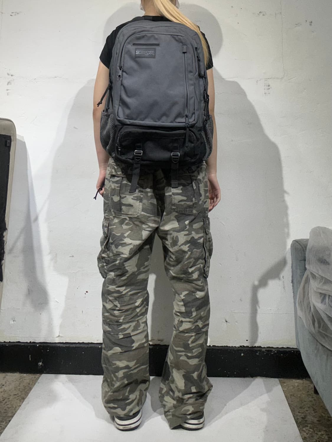 잔스포츠 그레이 대대장 엔보이 백팩 가방  상품이미지3