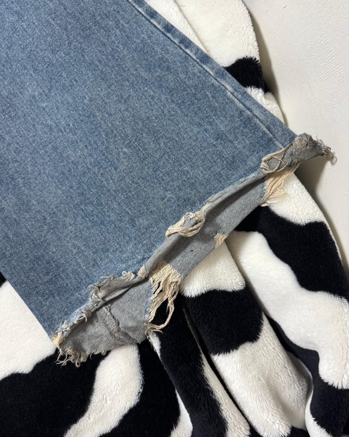 ESC STUDIO 23S/S 부츠컷 데님 1사이즈 상품이미지4