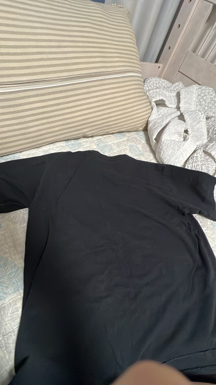꼼데가르송반팔 상품이미지4