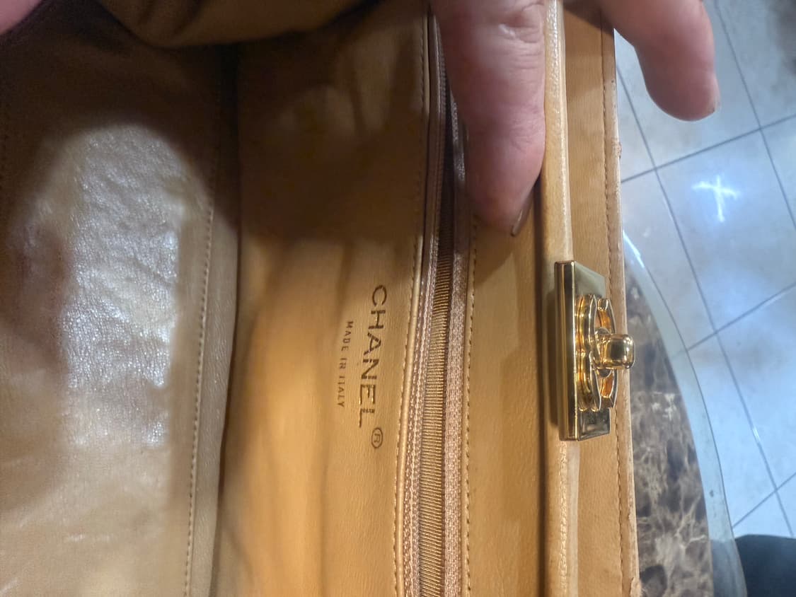 정품 샤넬 퀄팅 플랩 백 팝니다 상품이미지8