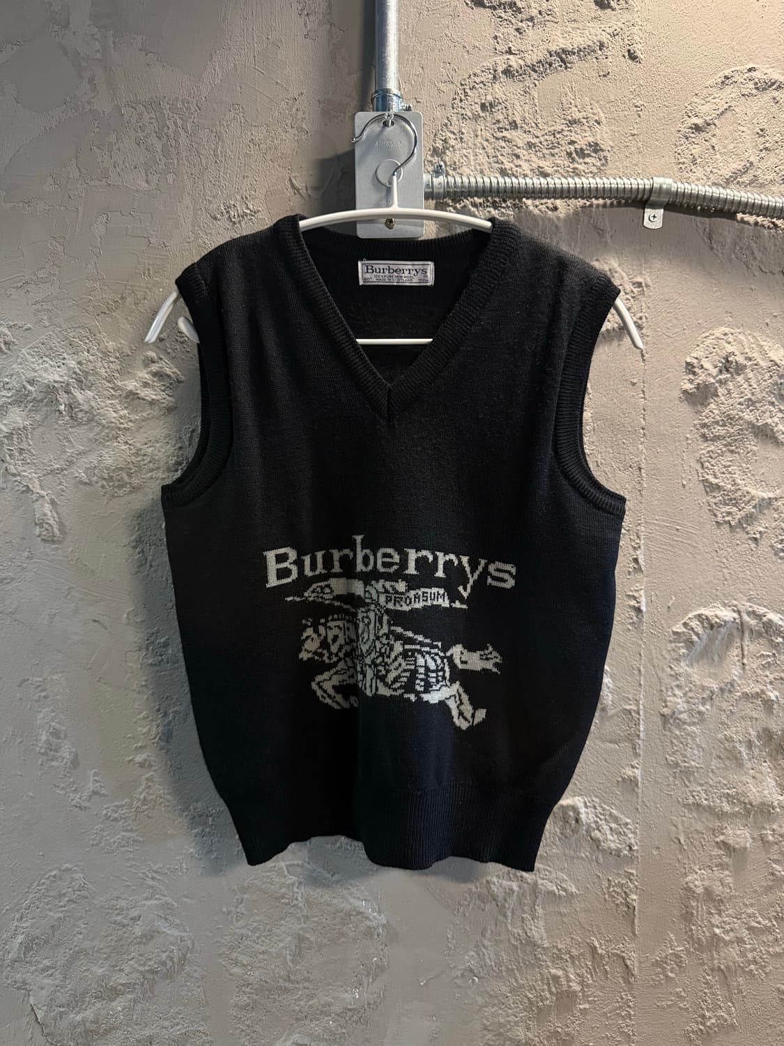 L 버버리 BURBERRY 기사 로고 울 니트 베스트 블랙 상품이미지1