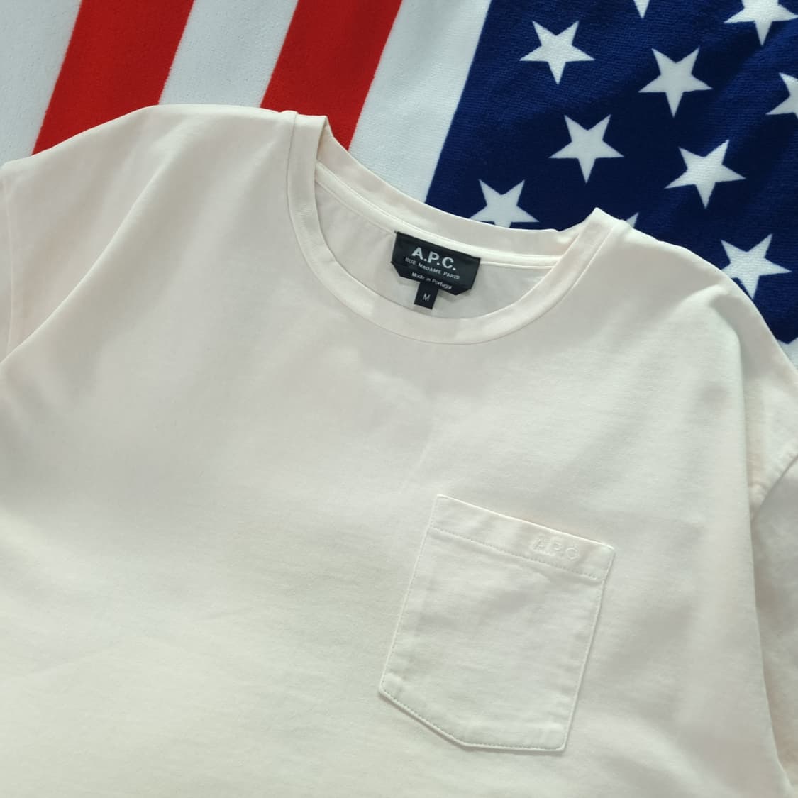 A.P.C. 스몰로고 포켓 반팔 티셔츠 연핑크 상품이미지2