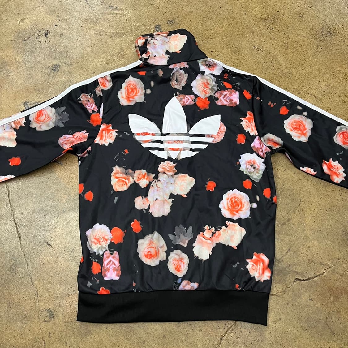 [정품/36] 아디다스 플라워 블랙 트랙탑 자켓 져지 b10 상품이미지4