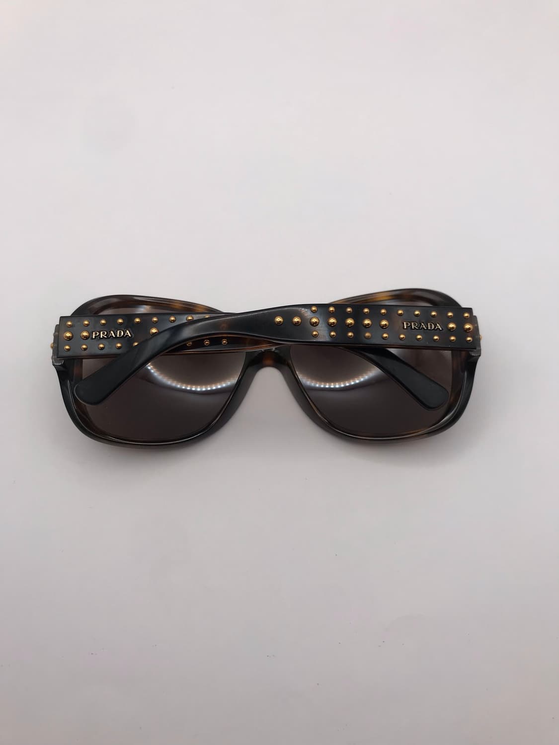 Prada Stud Sunglasses 상품이미지3