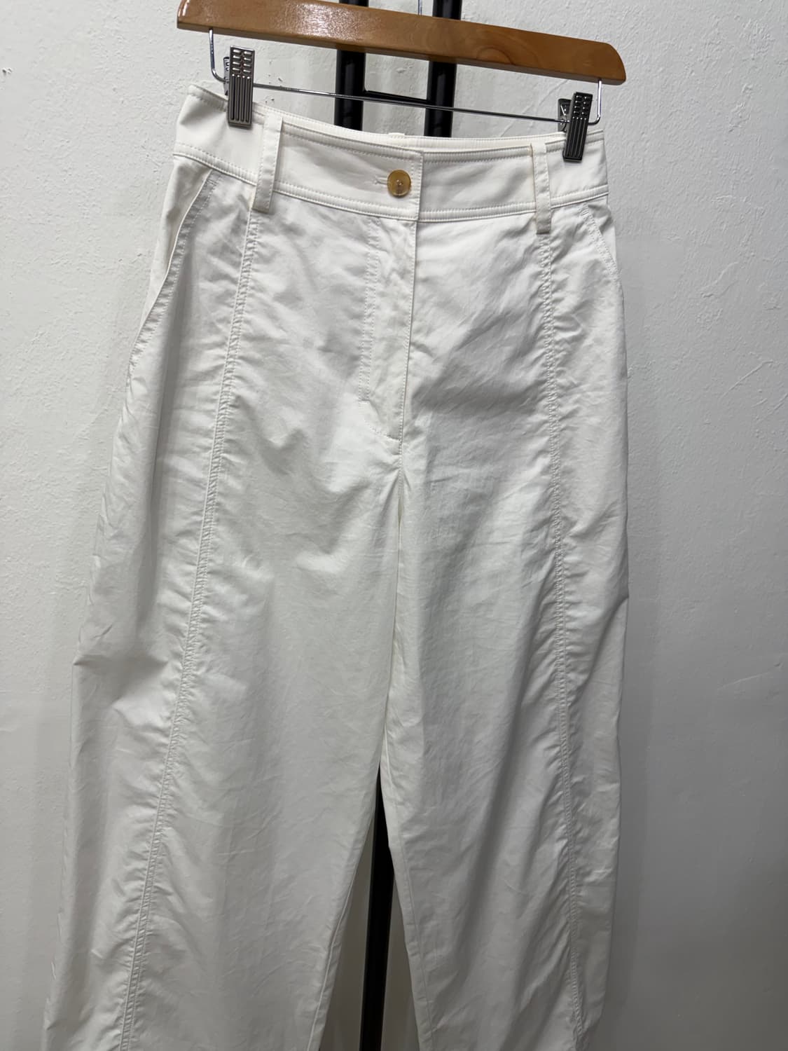 정품) 구호플러스 25ss 화이트 와이드팬츠 1(26) 상품이미지2