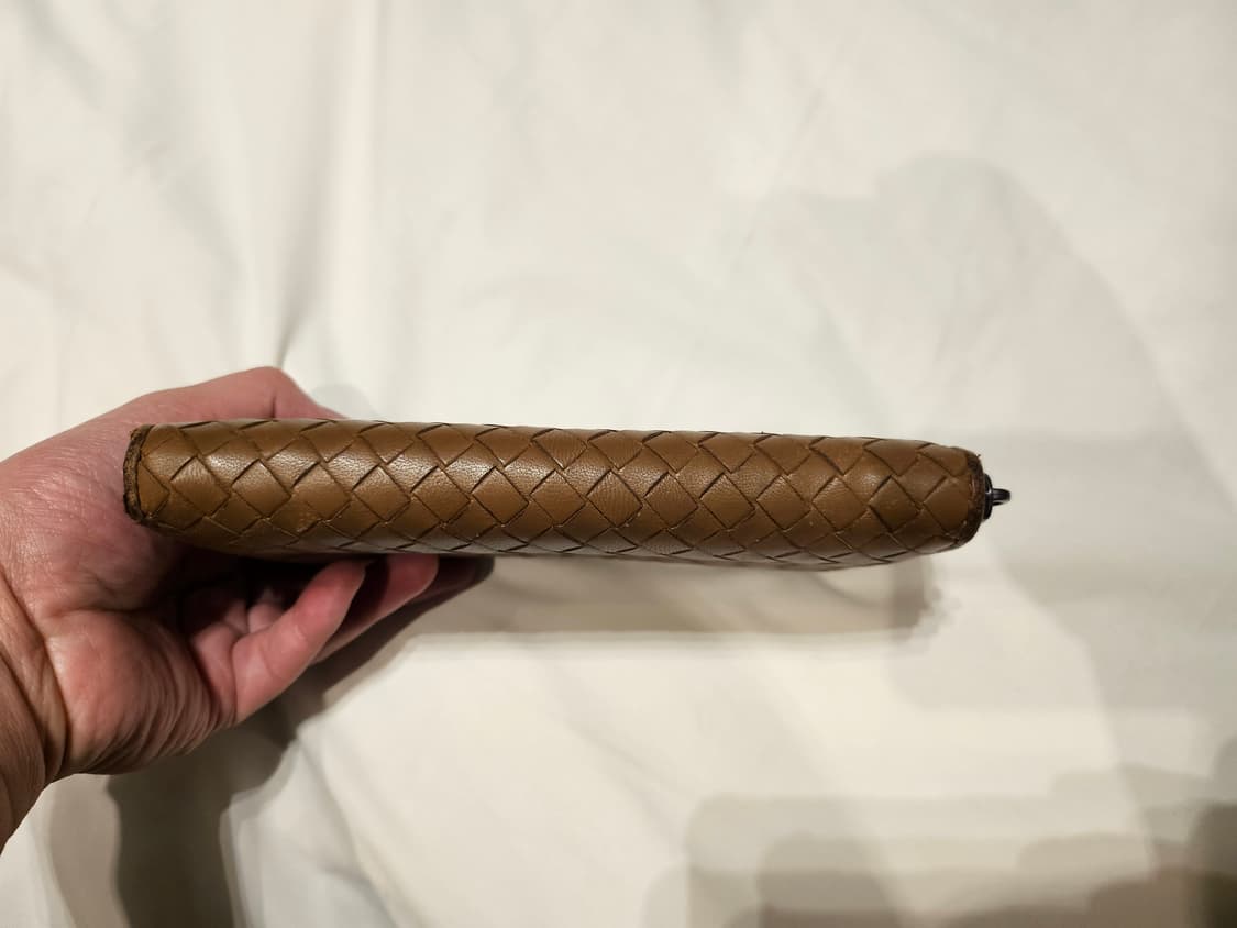 보테가 베네타 브라운 장지갑 상품이미지5