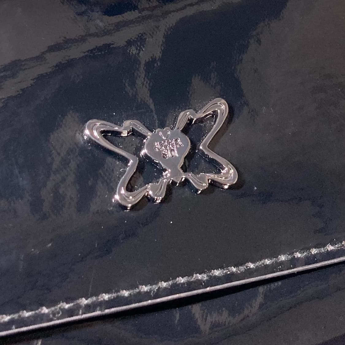 안나수이 에나멜 크로스백 상품이미지5