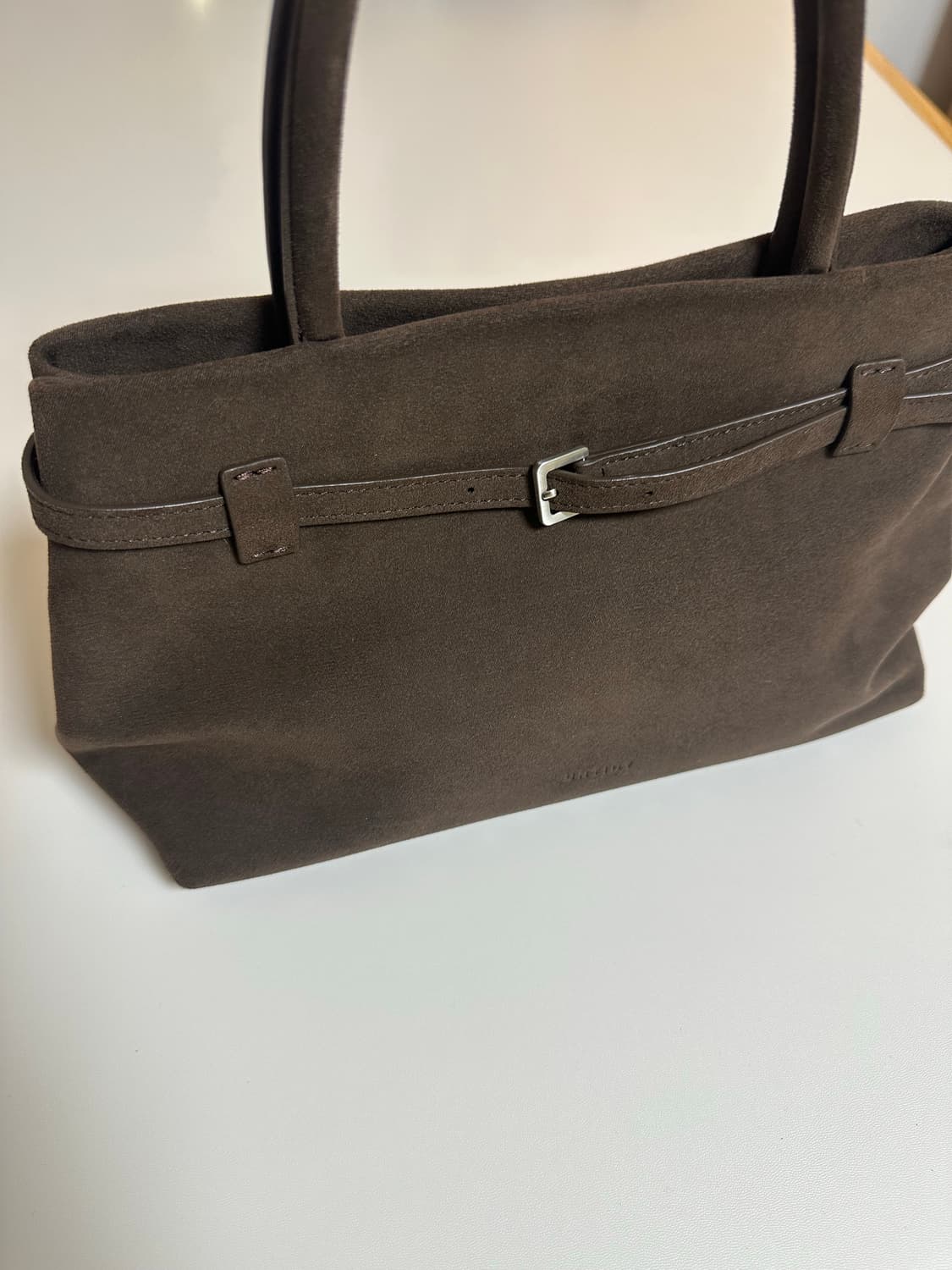 언타이디 벨트백 스웨이드백  상품이미지4