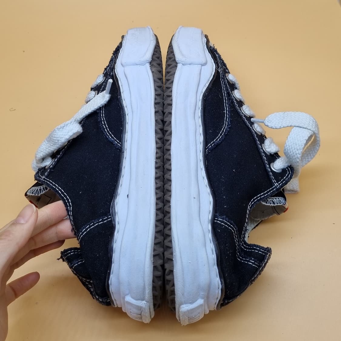 메종미하라야스히로 남성스니커즈42 265. 상품이미지4