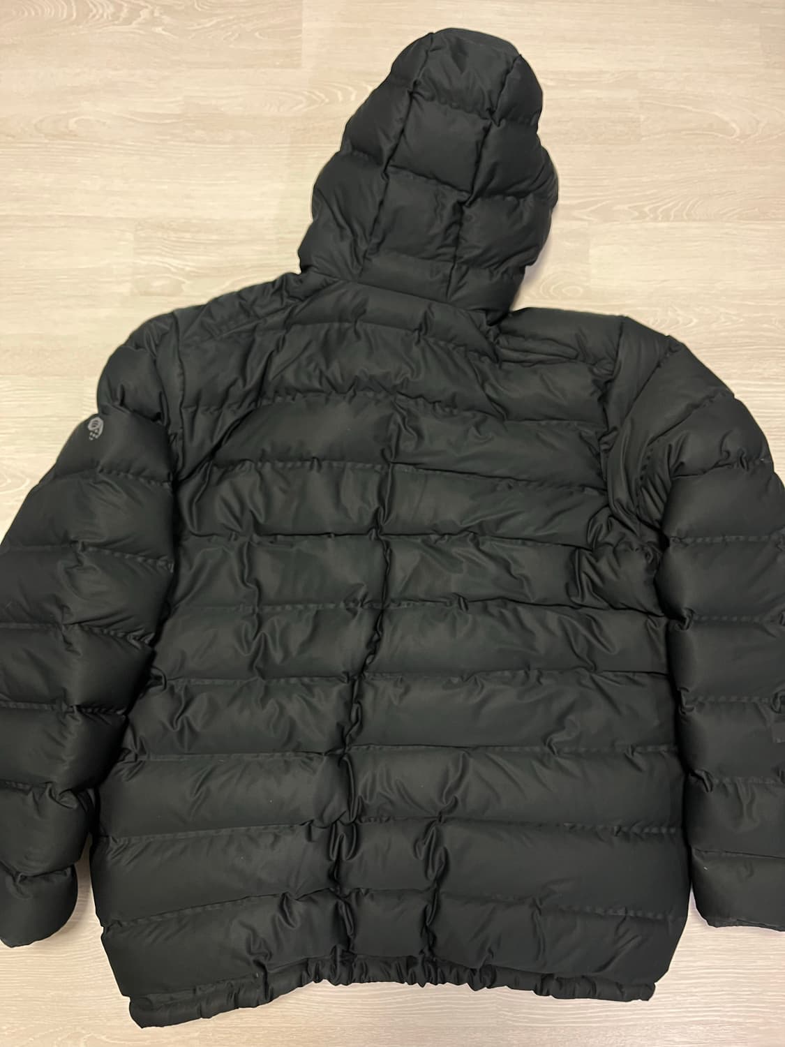 마운틴하드웨어 다운패딩 2XL-3XL(하자있음) 상품이미지6