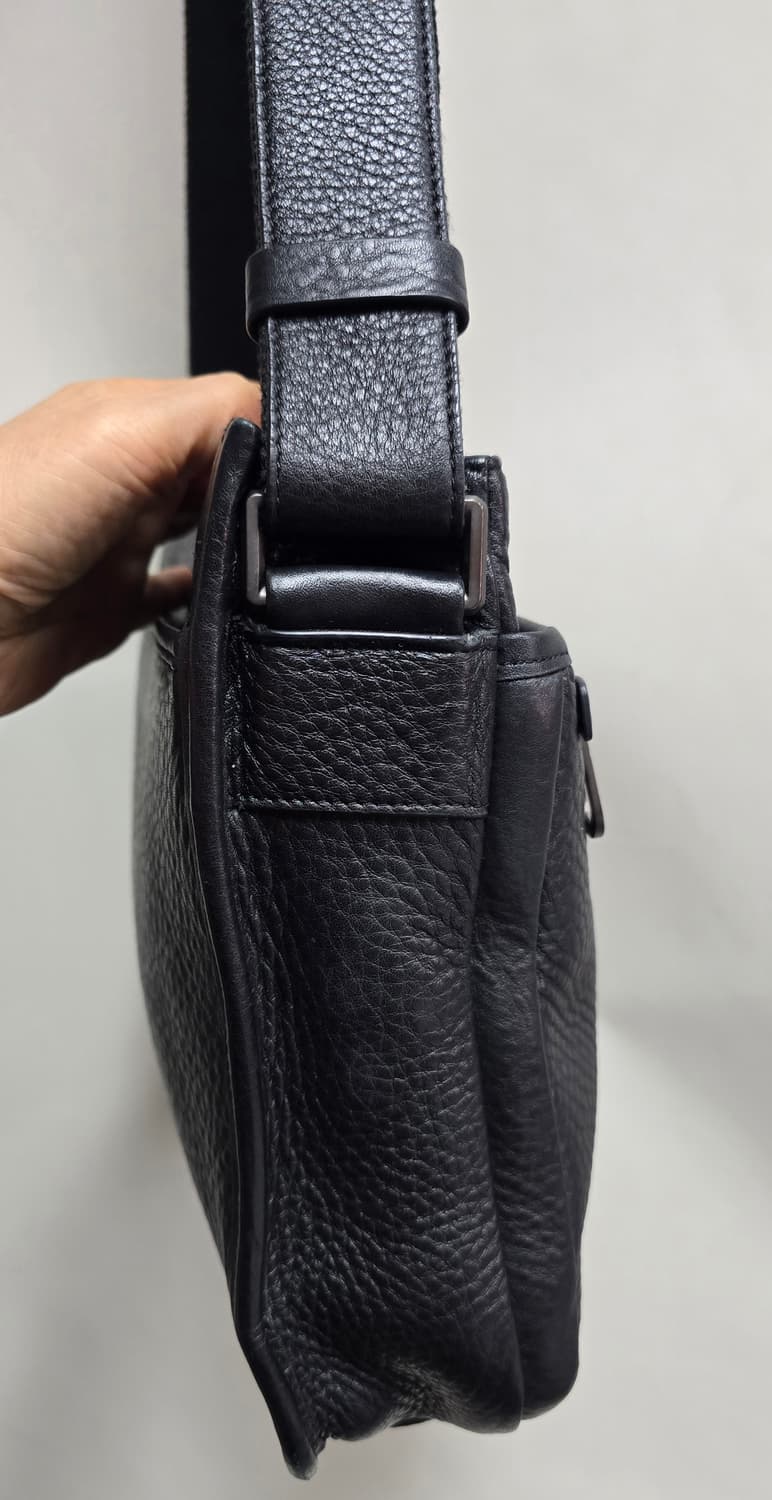 가죽 크로스 가방 (공용) 상품이미지5