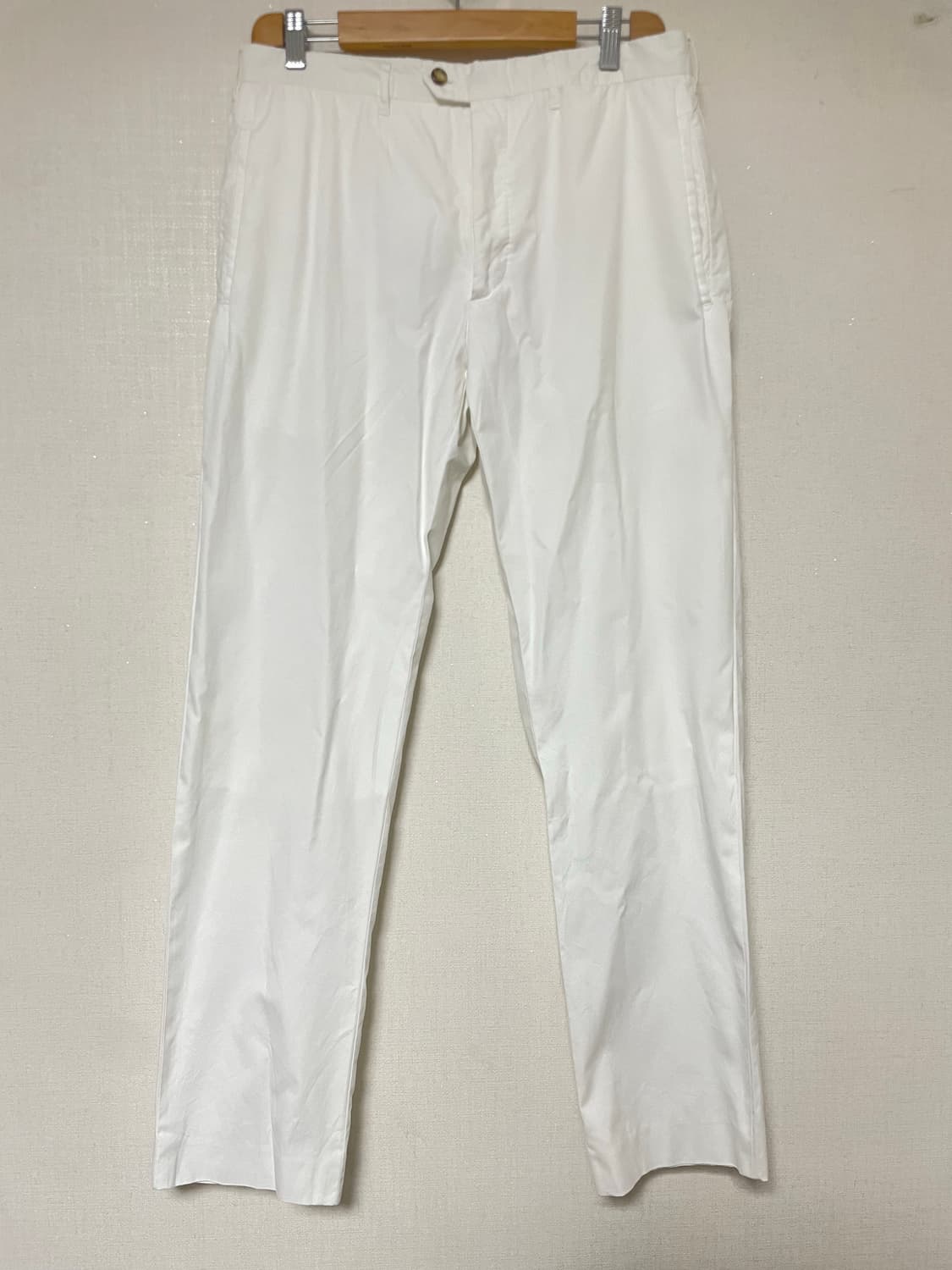 프라다 남성 흰색 바지 50사이즈 정품 상품이미지1