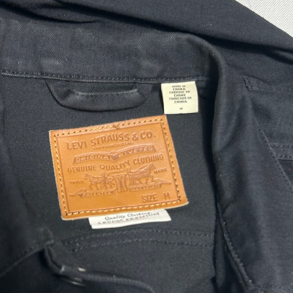 M 리바이스 블랙 데님 자켓 0330 상품이미지4