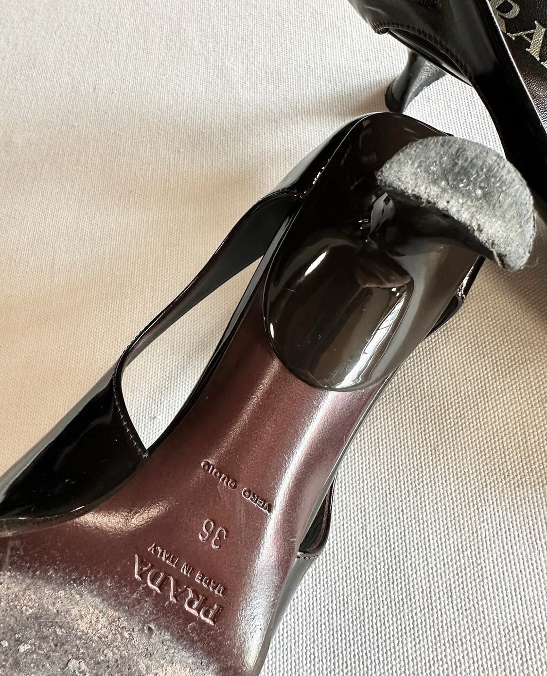 PRADA two-tone pumps heel 상품이미지6