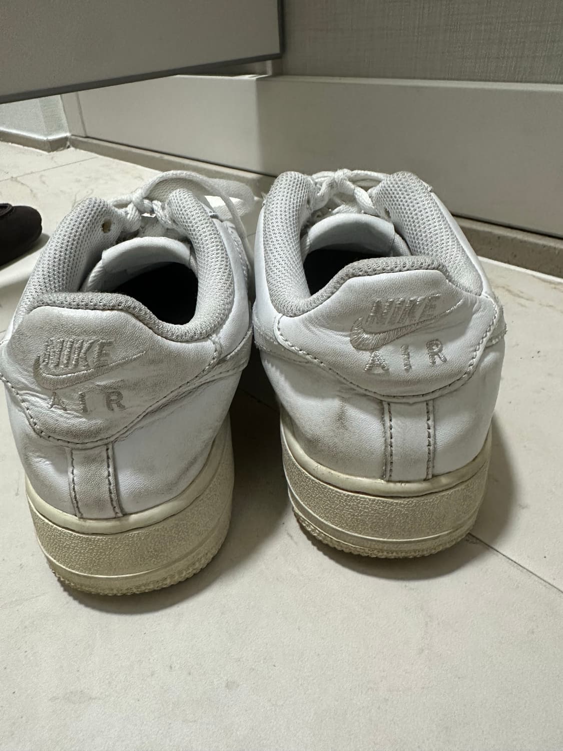 나이키 에어포스 1 LE 화이트 (GS) 240 상품이미지4