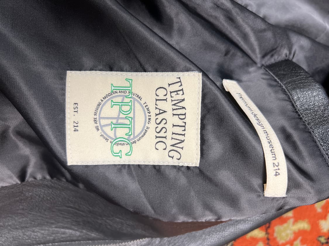 [FREE] TEMPTING 비건레더 배색 레이싱 자켓 상품이미지5