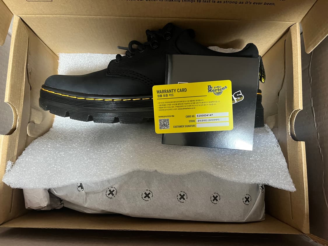 닥터마틴 리더 260 상품이미지1