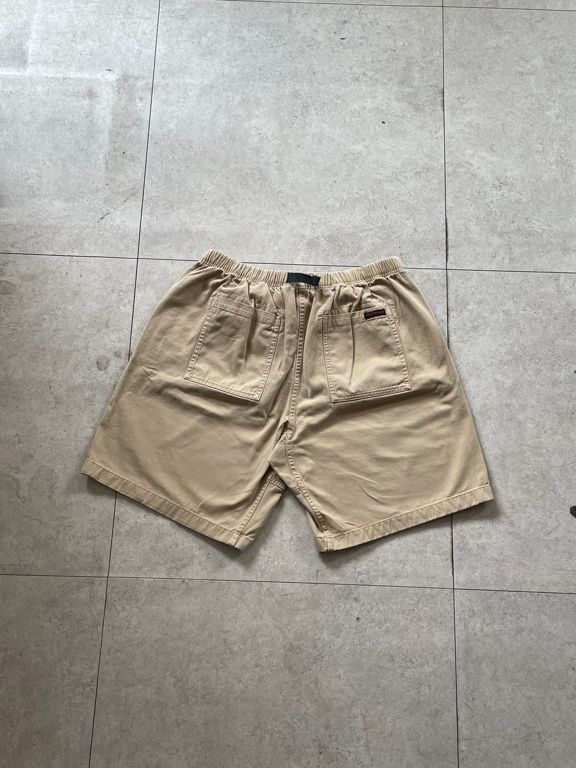 (Gramicci) 그라미치 베이지 반바지 상품이미지1