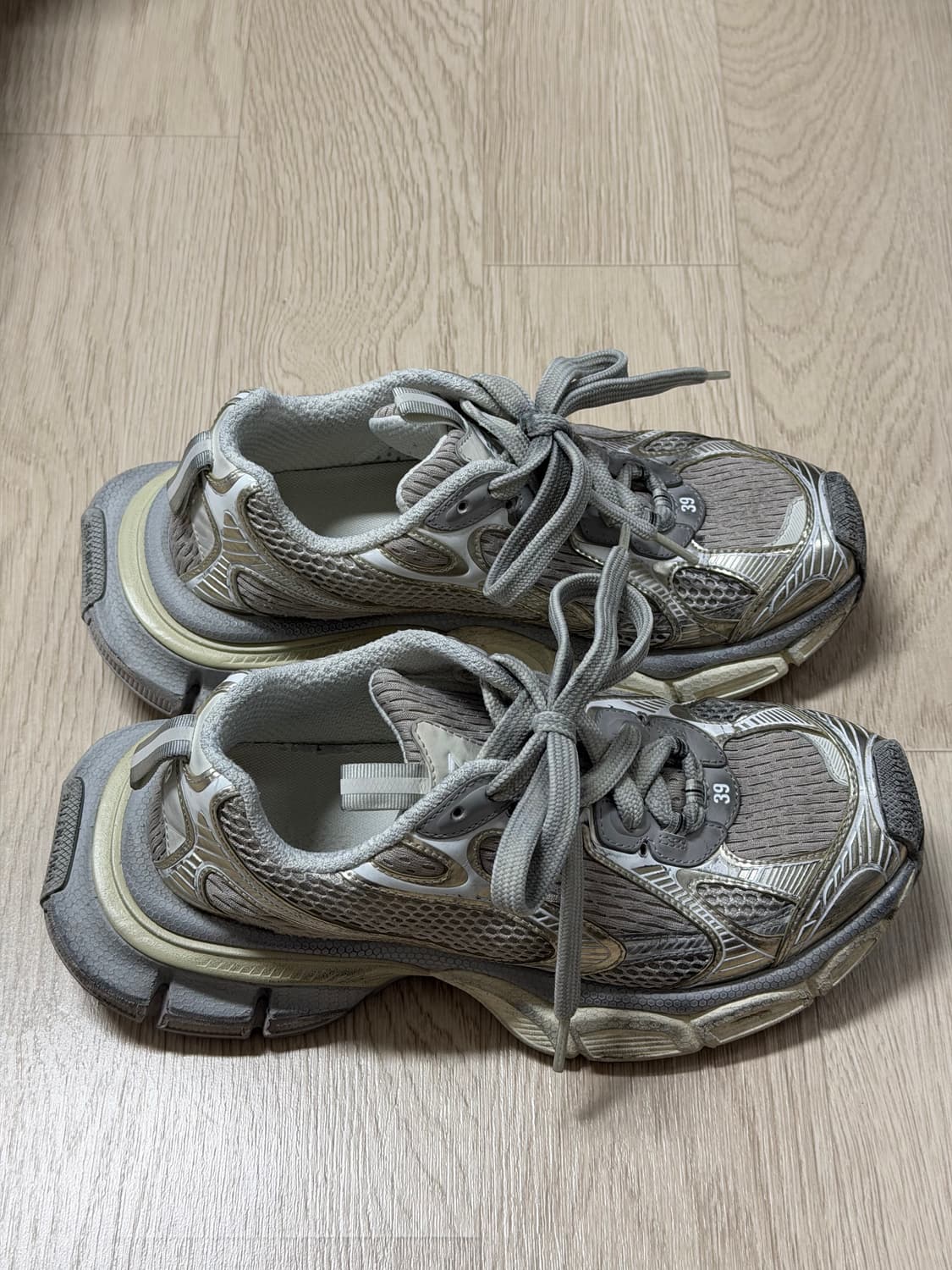 발렌시아가 3xl 에그쉘 39 상품이미지4