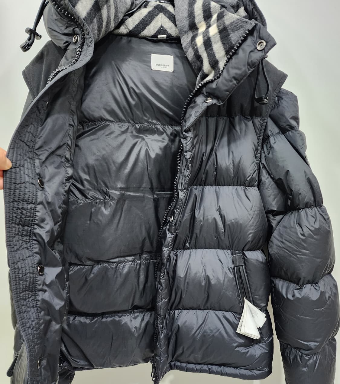 버버리 록웰 후드 패딩 재킷 상품이미지6