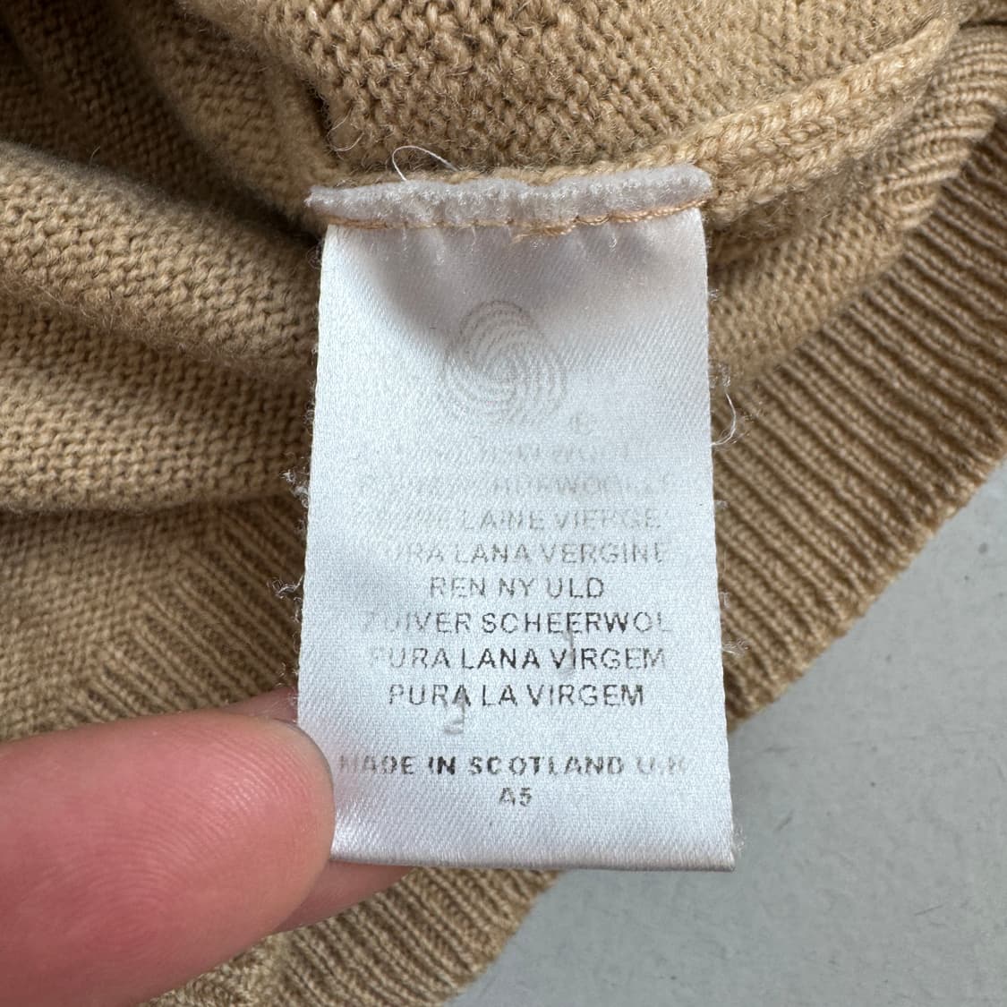 버버리 램스울 니트 가디건 상품이미지7