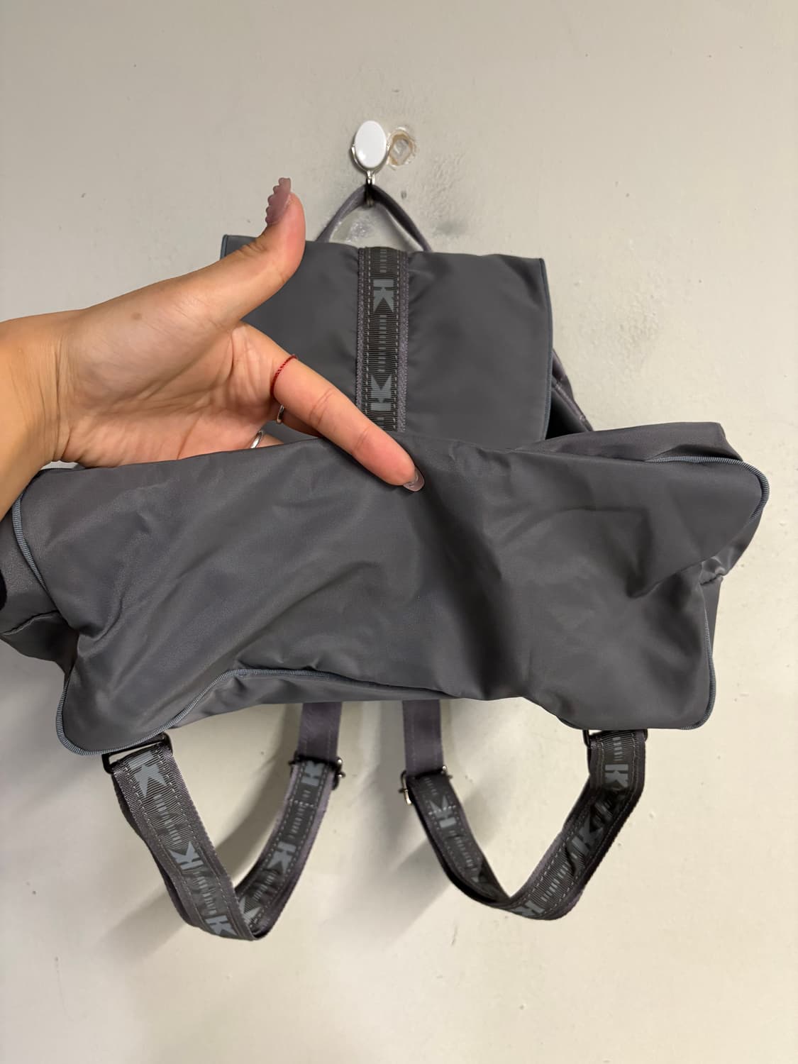 HIROKO KOSHINO SPORTS logo strap backpac 상품이미지8