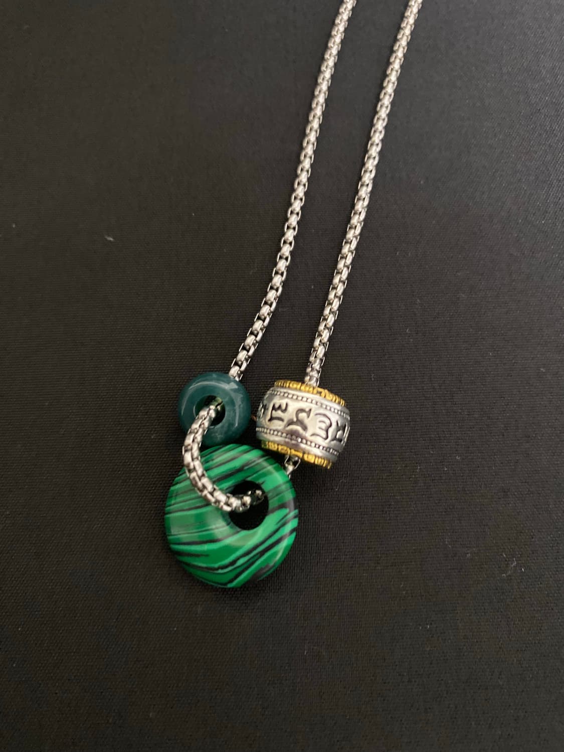 육자진언 원석 목걸이 상품이미지2