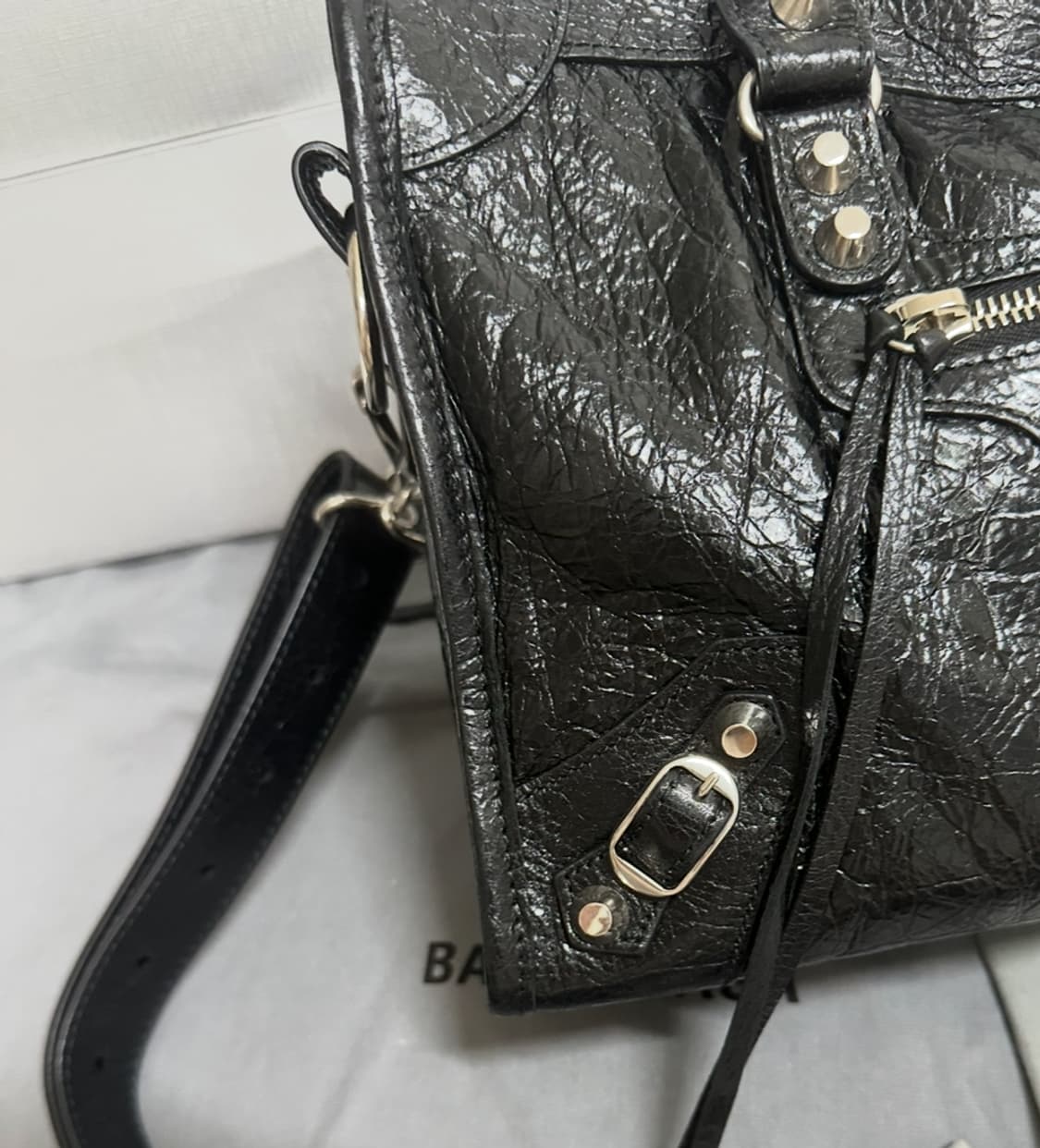 [새상품급 정품] 발렌시아가 르 시티 모터백 스몰 상품이미지6