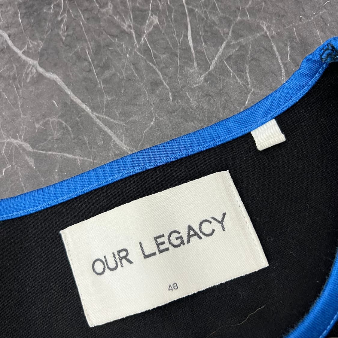 아워레가시 오버사이즈 블랙 크립 롱 슬리브 상품이미지4