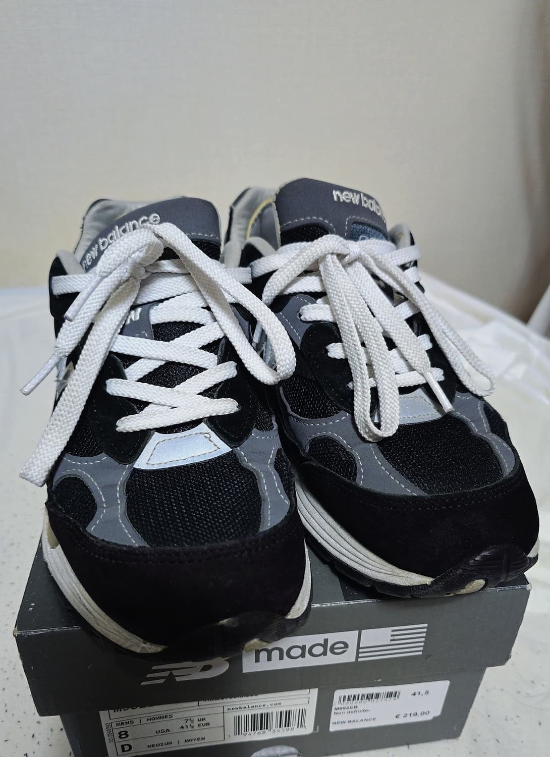 뉴발란스 992 메이드 인 USA 블랙 그레이 팝니다.(260) 상품이미지1
