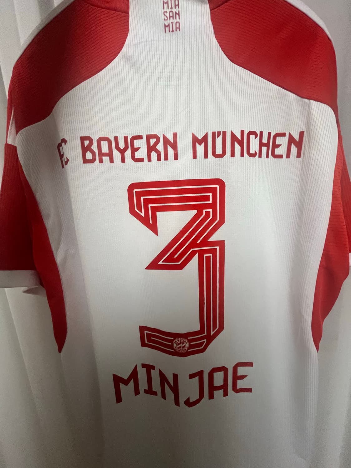 바이에른 뮌헨 김민재 유니폼  상품이미지2